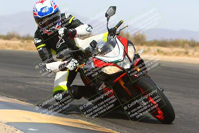 media/Apr-10-2022-SoCal Trackdays (Sun) [[f104b12566]]/Turn 7 Inside (1025am)/